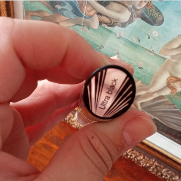 ✨Sephora Cinescope Ultra Black Mascara✨ - Picture 5 of 8